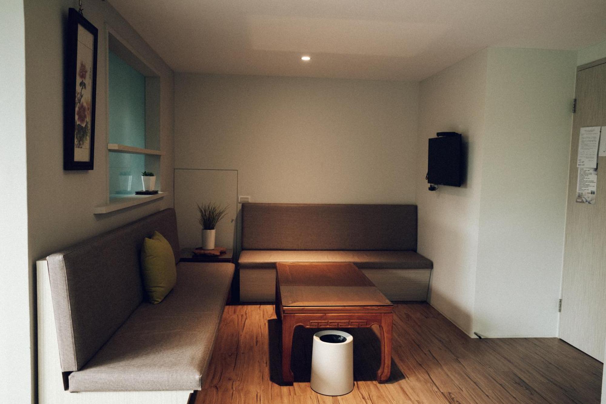 蘊慢築 茶花藝主題民宿 Yun Man Zhu Homestay Gongguan Exterior foto